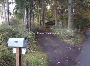 2033 W Hendrickson Rd, Sequim, WA 98382