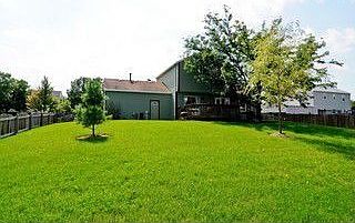 2nd image of 1405 Carleton Cir