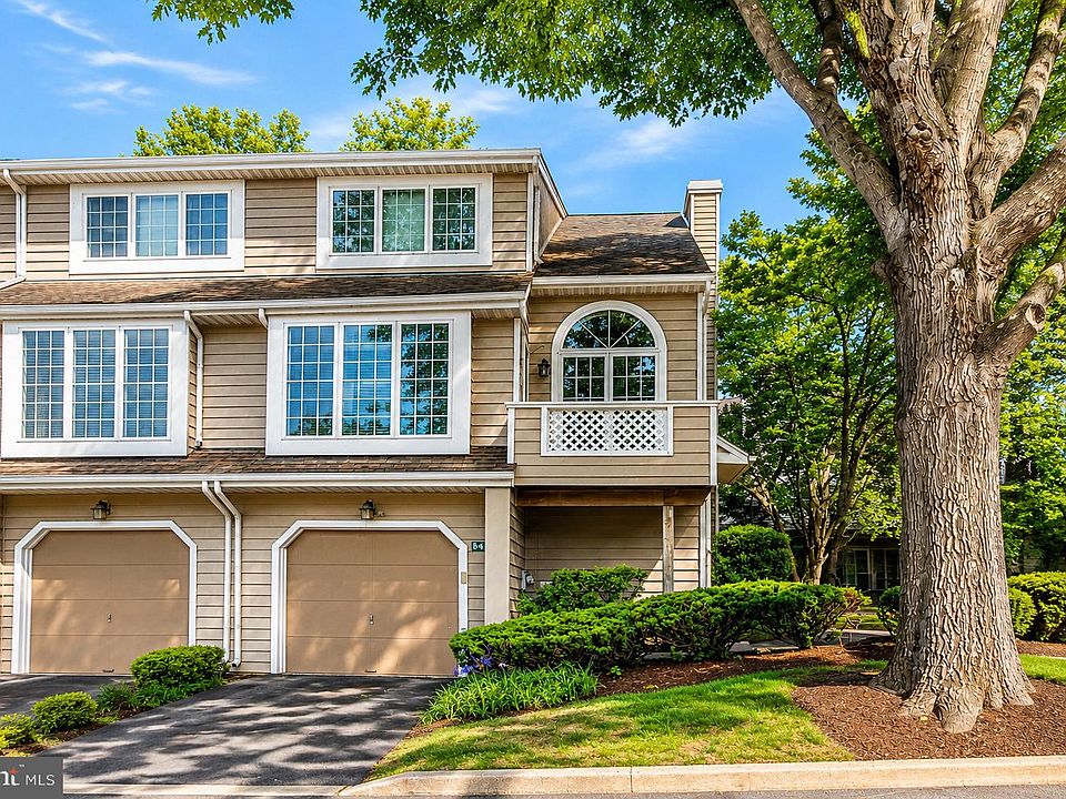 1st image of 84 Andover Ct