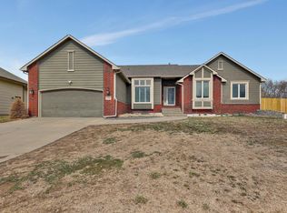 1524 W Elm St, Andover, KS 67002