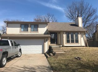 2044 S Lori Ln, Wichita, KS 67207