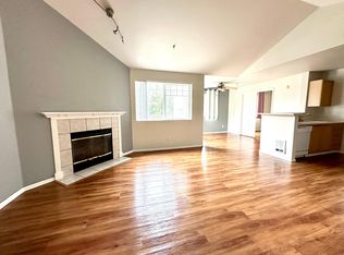 18501 SE Newport Way UNIT L350, Issaquah, WA 98027