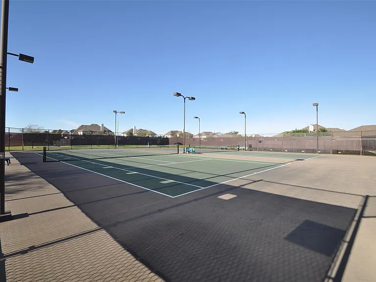 2905 Summer Cape Ct — Photo 40