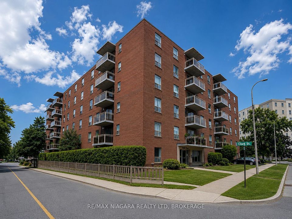 1st image of 99 Church St #605