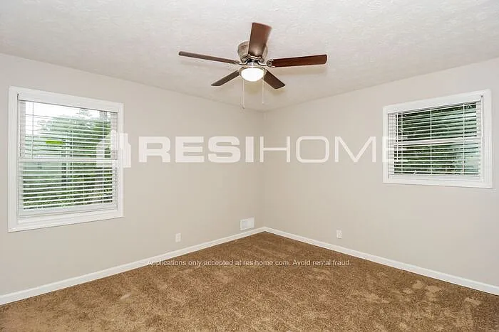 2886 Botany Dr — Photo 12