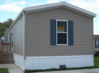 1863 Autumn Dr, Monroe, MI 48161