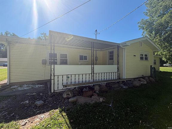 5th image of 2401 Elyetta St