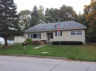 211 S State St, Reed City, MI 49677