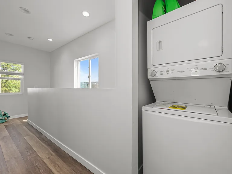 5229 E Falls View Dr — Photo 13