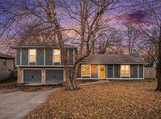 101 E Blue Ridge Blvd, Kansas City, MO 64145