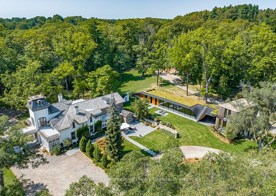 1st image of 1 Springhill St