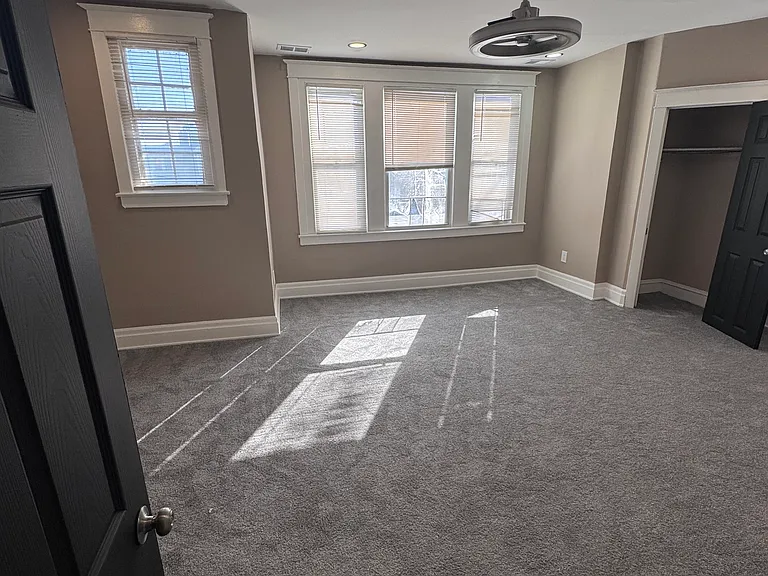 6965 Ogontz Ave — Photo 10