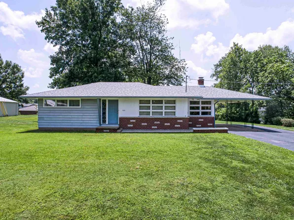 923 Maxville Rd, Boonville, IN 47601