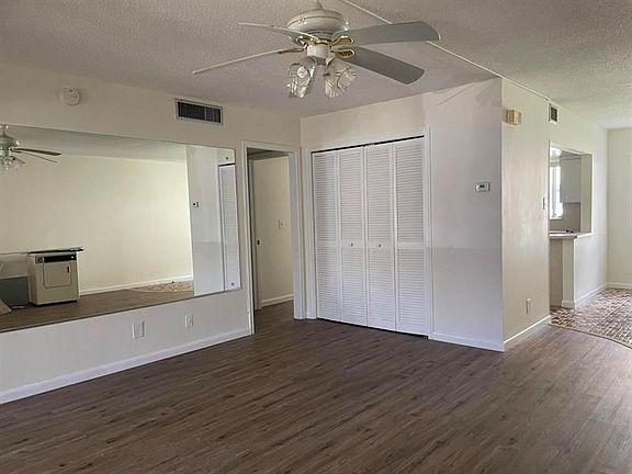 2nd image of 170 Stratford #M