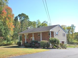 189 Carpenter St, Seekonk, MA 02771