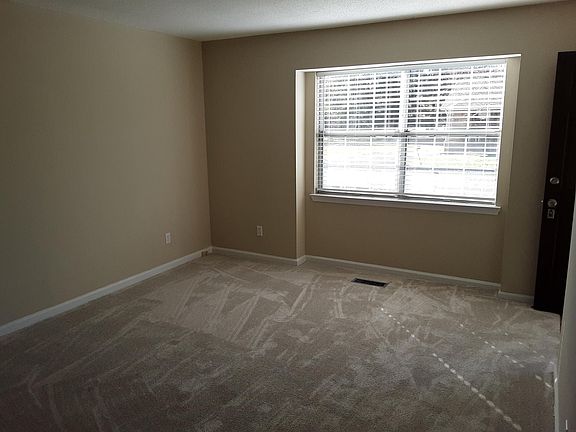 2nd image of 119 Viewmont Ln #A