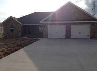 457 Glade Rd, Marshfield, MO 65706