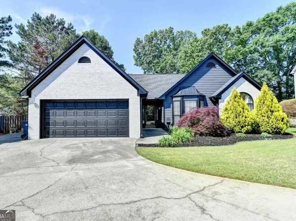 2190 Ashley Crossing Ct, Lawrenceville, GA 30043