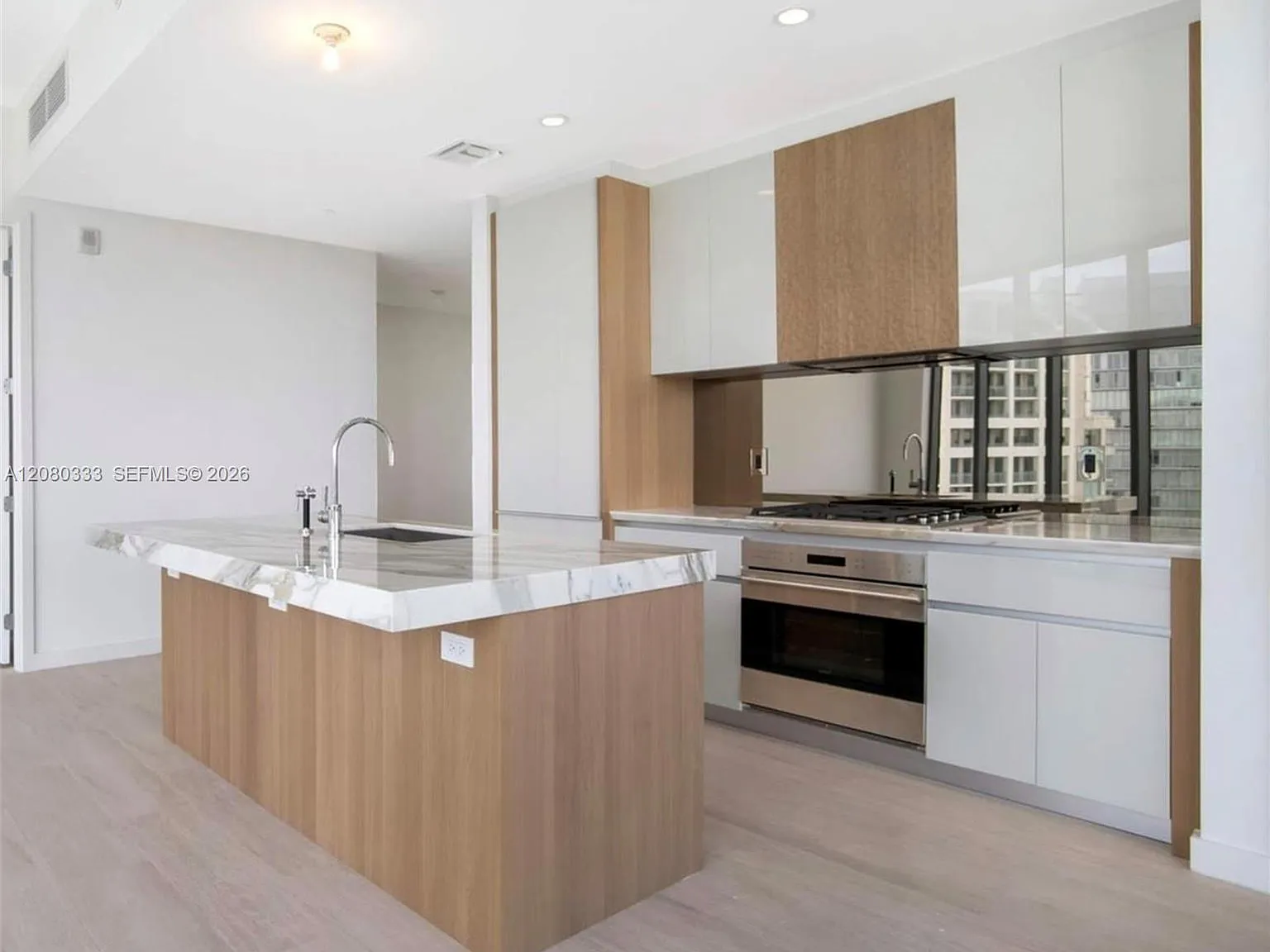 Club Residences At Park G — Photo 4