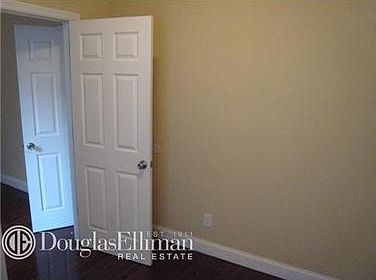4th image of 1469 5th Ave APT 18