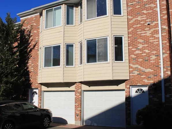 1611 Washington Boulevard APT 19, Stamford, CT 06902