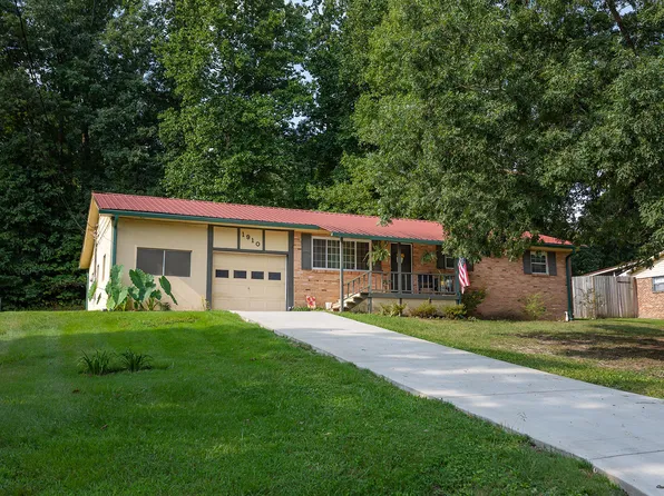 1910 Plantation Dr SE, Cleveland, TN 37323