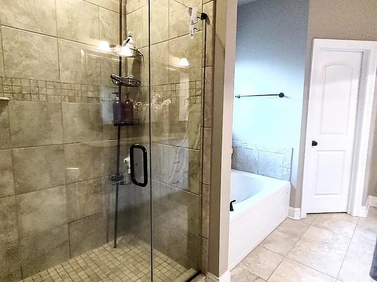 18081 Old Trail Dr — Photo 10