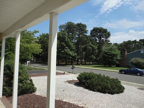 2nd image of 104 Whitmore Dr