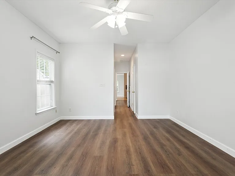 100 Kevin Ct — Photo 14