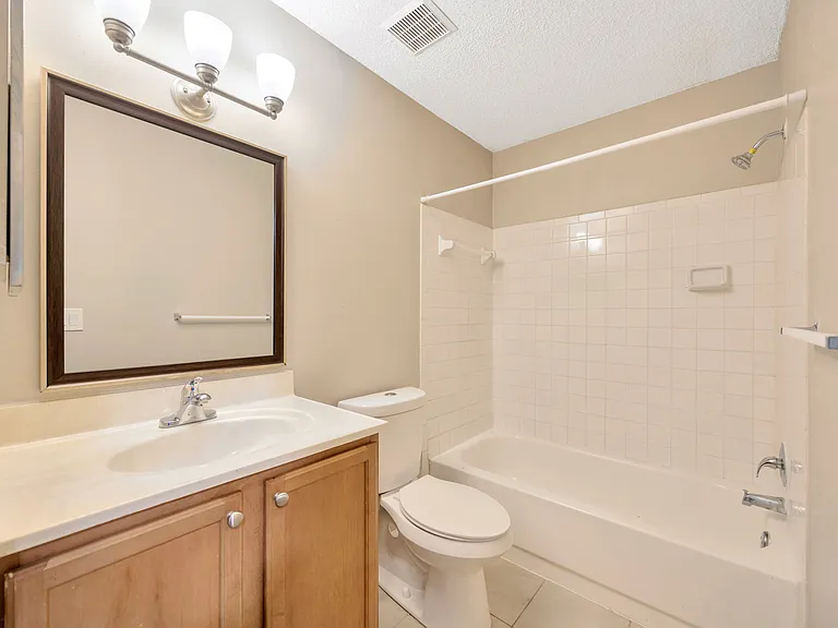 308 Lake Parsons Grn — Photo 16
