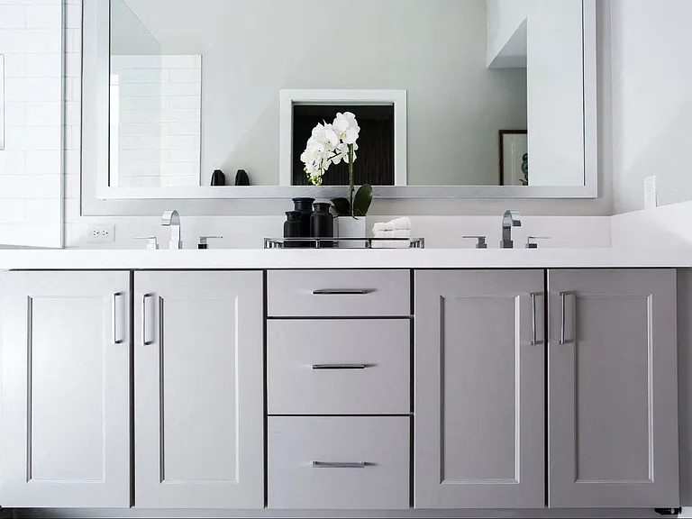 Luxury Finishes in Bathrooms