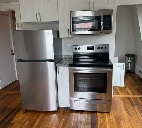 5th image of 9 Basset St Floor 3