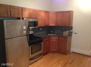 114 Manhattan Ave, Brooklyn, NY 11206