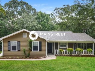 150 Lazy Hollow Ln, Covington, GA 30016