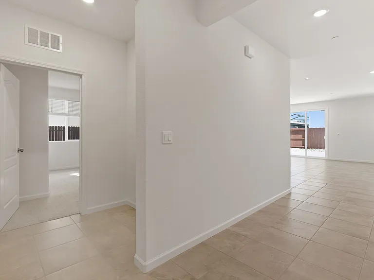 2463 Zellerbach St — Photo 15