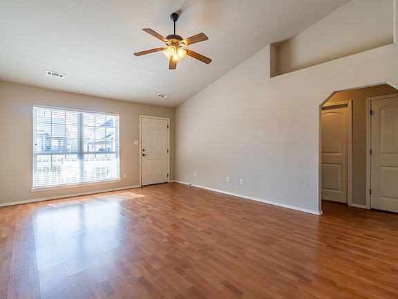 4th image of 7827 Huntington Way