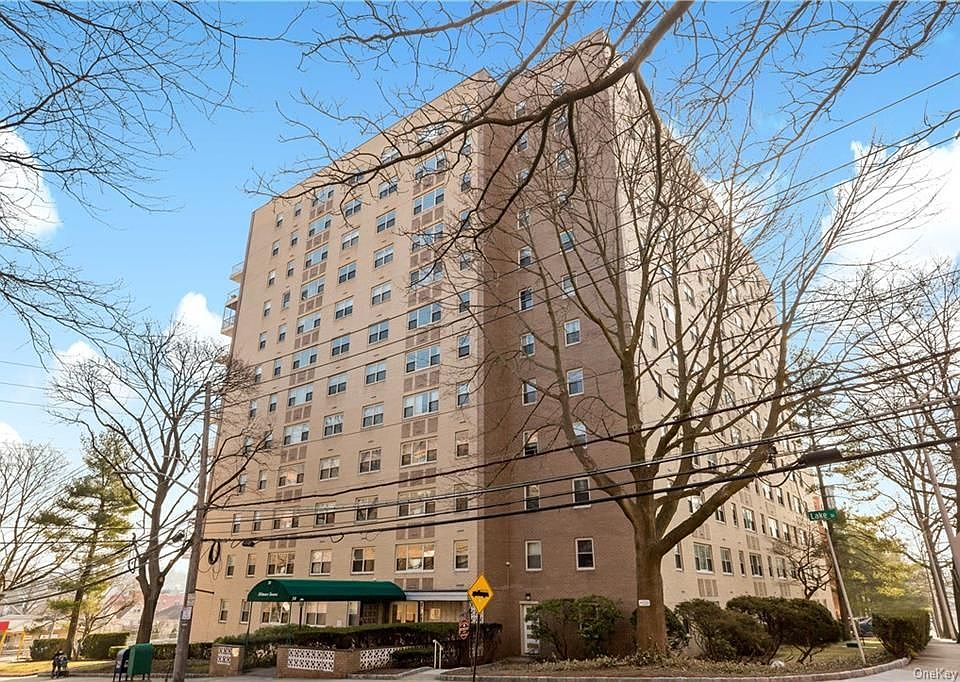 1st image of 30 Lake St APT 12K