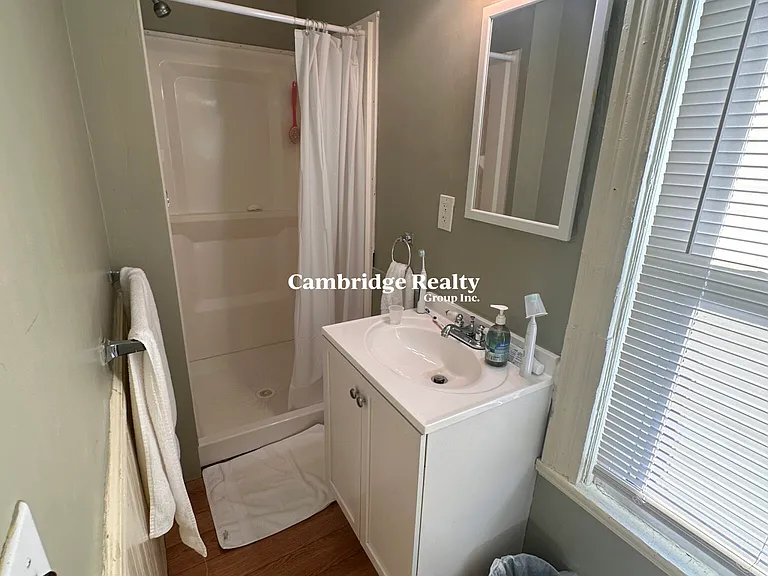 374 Highland Ave #A — Photo 28