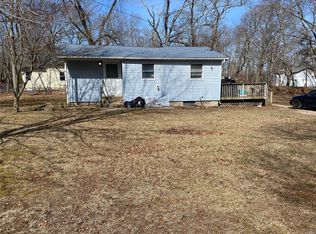 3 Rutland Rd, Mastic, NY 11950