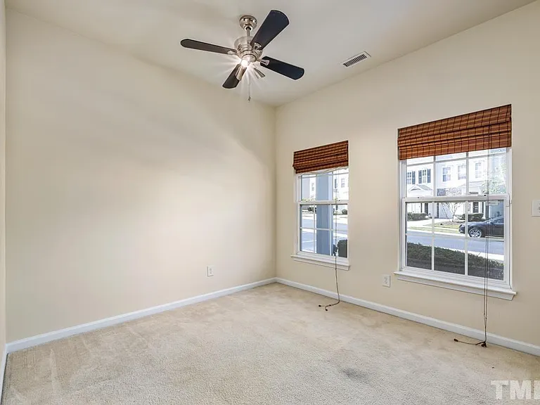 1619 Snowmass Way — Photo 11