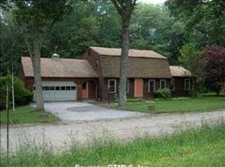 4 Mellen Rd, Woodstock, CT 06281