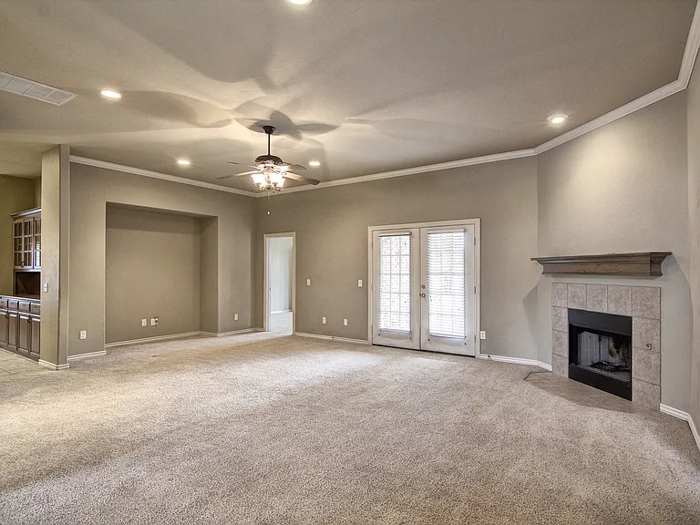 15705 Himalaya Rdg — Photo 3