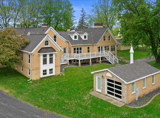 6600 N Ballard Rd, Appleton, WI 54913