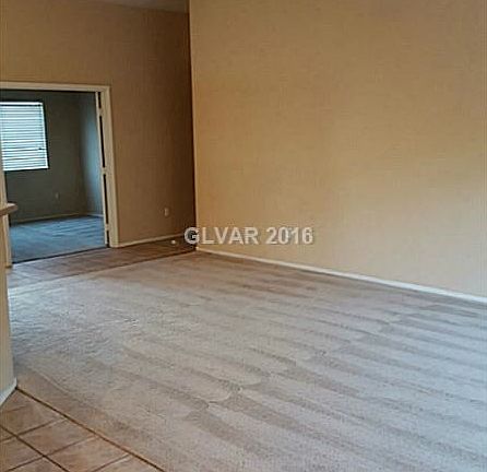 4th image of 3826 W El Campo Grande Ave