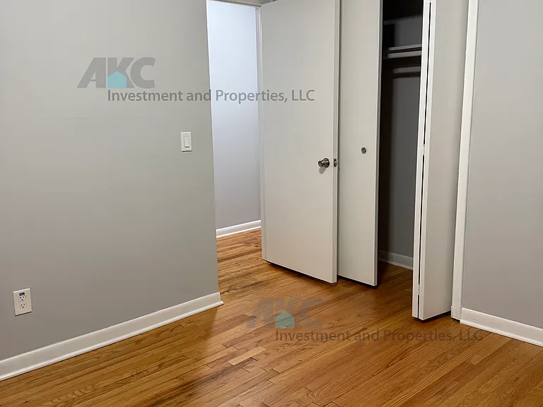 315 Kansas Ave — Photo 8