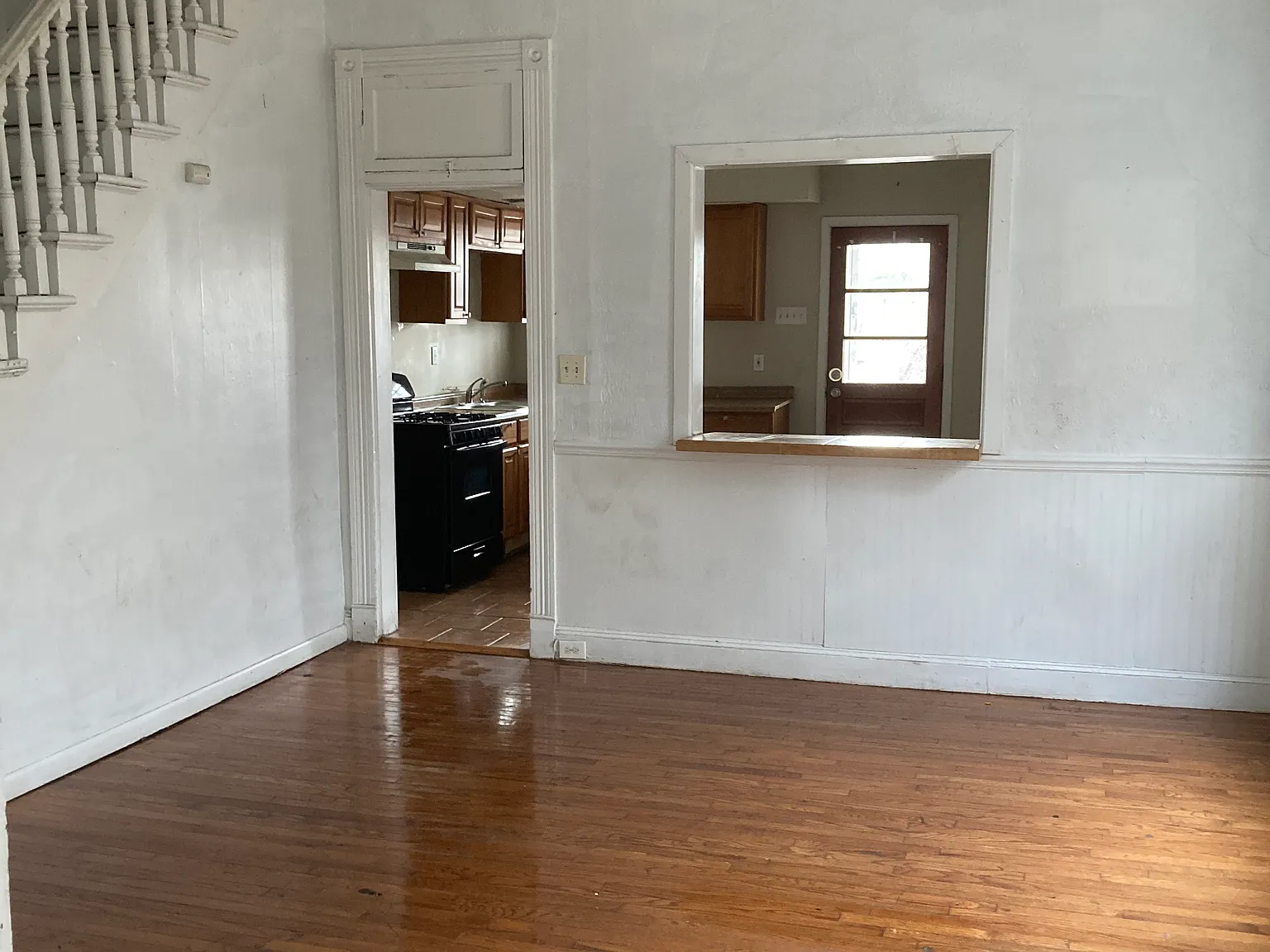 1214-1216 Vine St — Photo 4