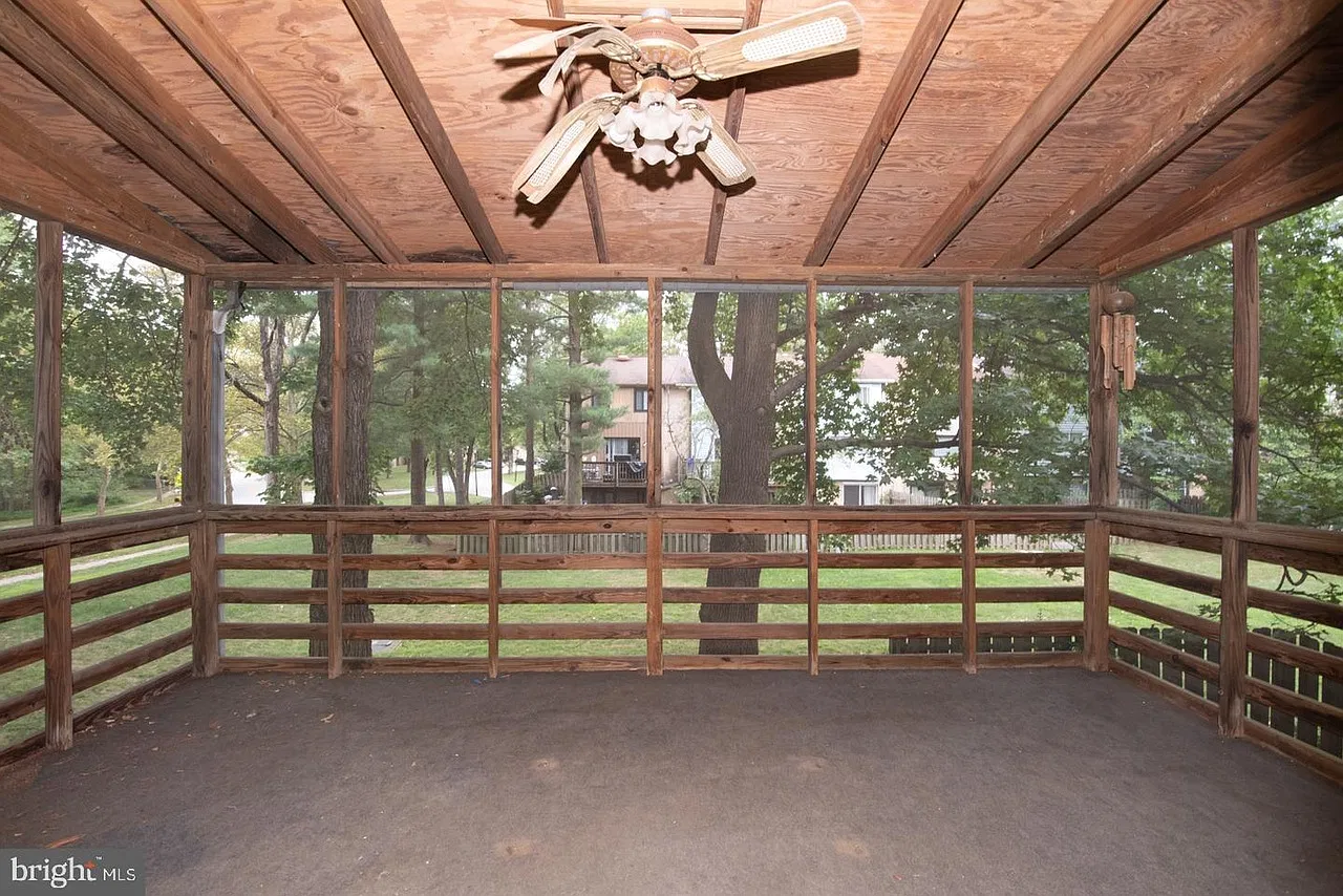 4 bed, 1645 sqft, $2,800 — Photo 2