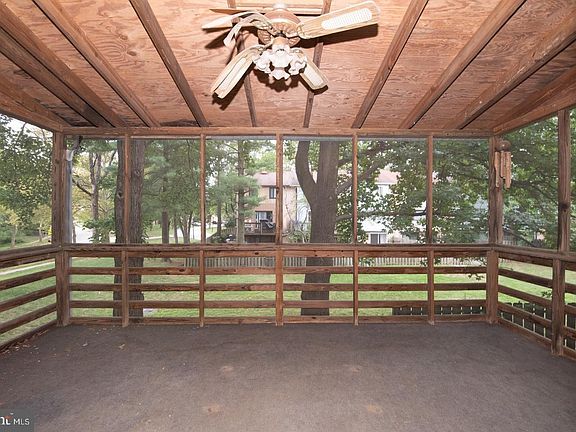 2nd image of 9343 Reader Ln