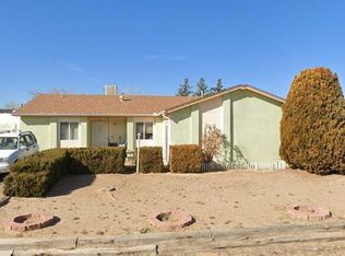 834 Nyasa Rd SE, Rio Rancho, NM 87124