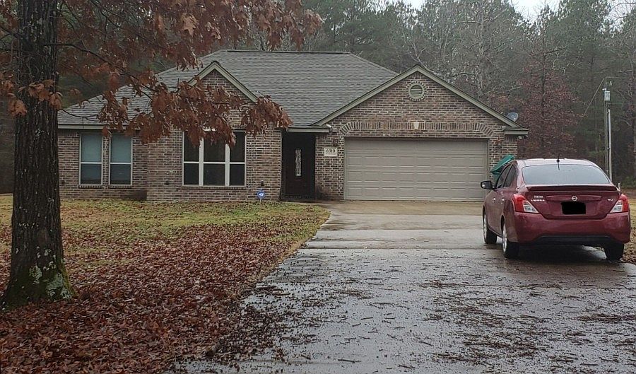 1st image of 6910 Rockwood Dr W